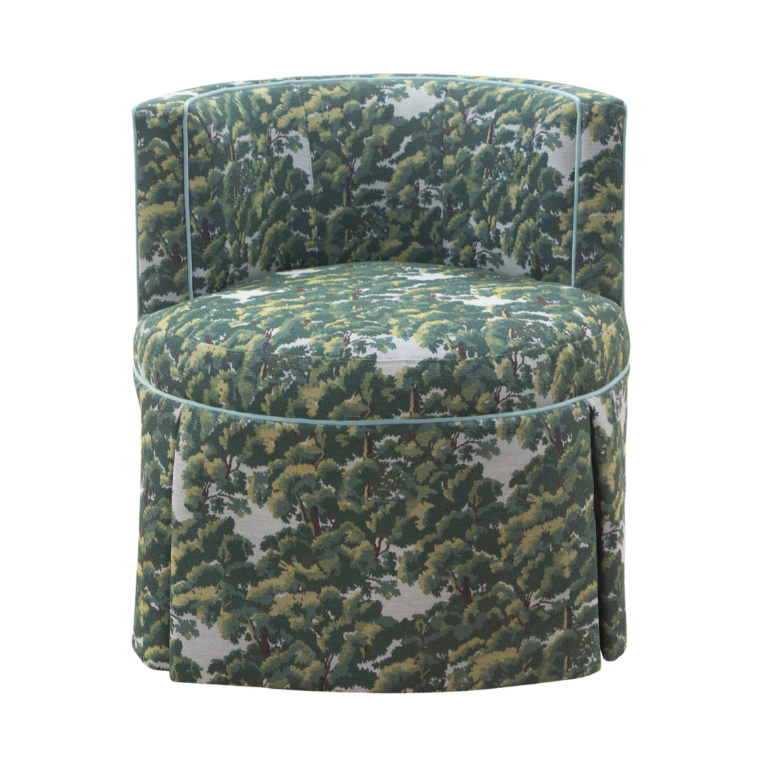 King Barrel Back Lounge Chair in Highland Oaks Torrent