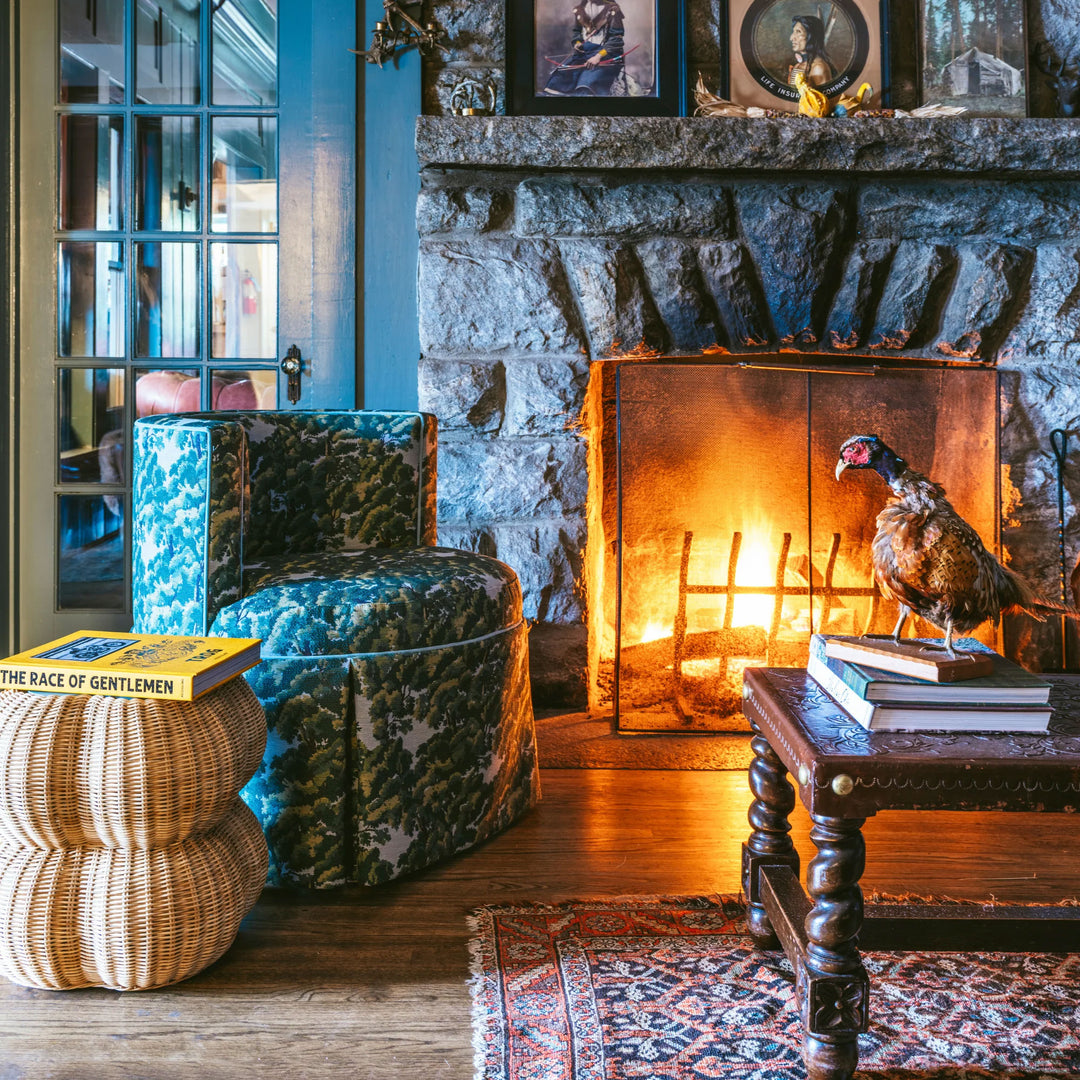 King Barrel Back Lounge Chair in Highland Oaks Torrent