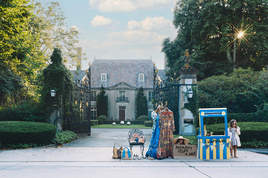 Champagne Stand - photo by Nick Mele