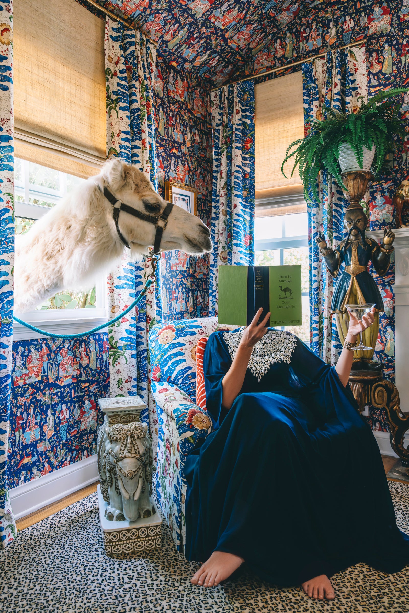 BERGDORF GOODMAN ペーパークラフト Bergdorf Goodman Giftbox 15.5 X 7.5 X 18.5 | eBay