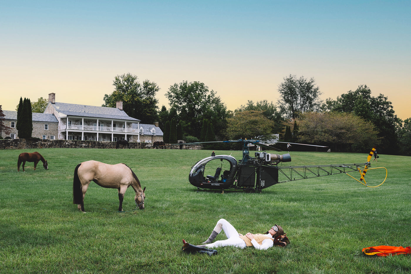 pilot napping by helicopter